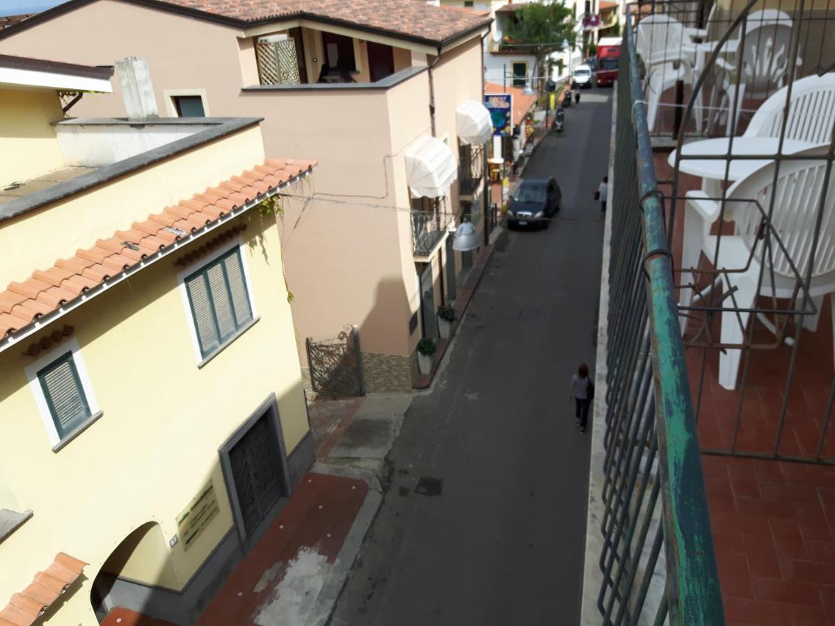 Hotel Parigino Palinuro Esterno foto
