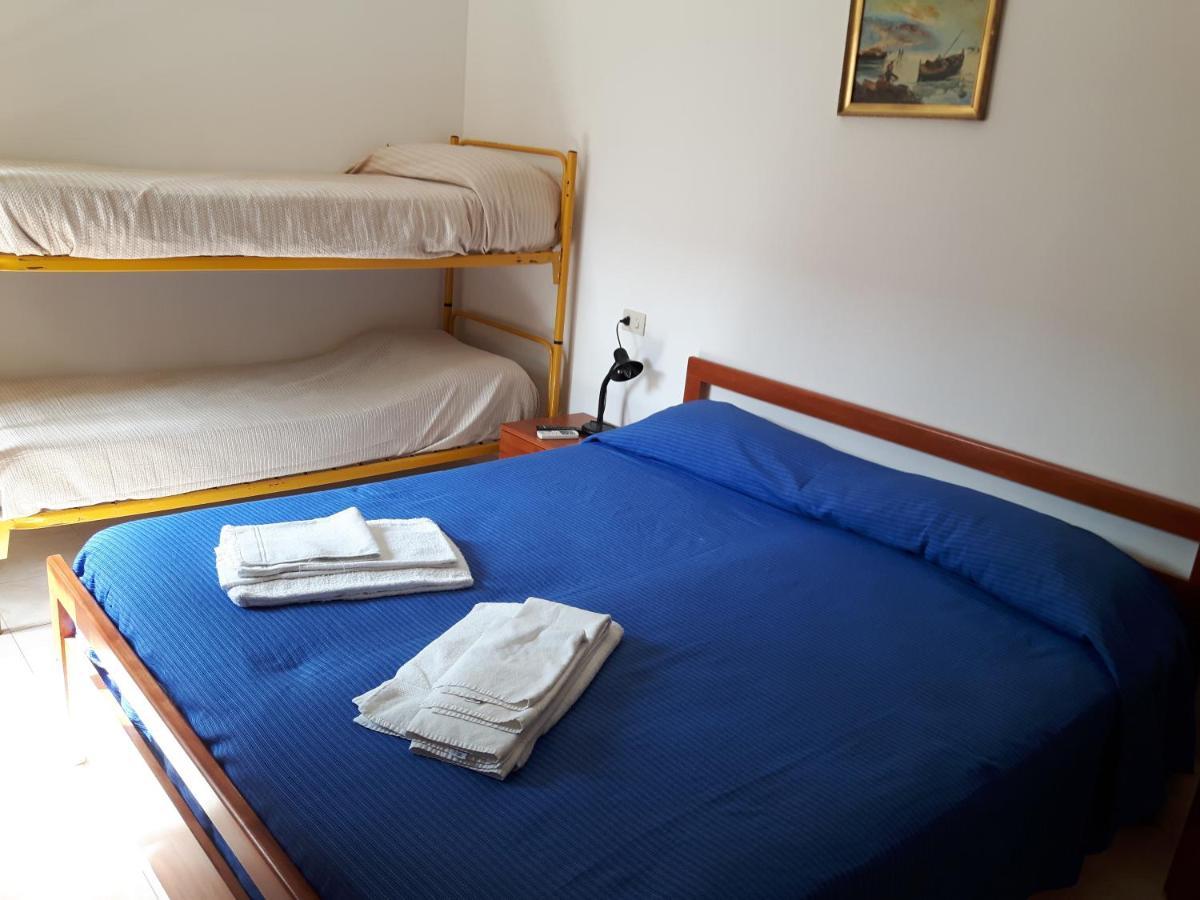 Hotel Parigino Palinuro Esterno foto
