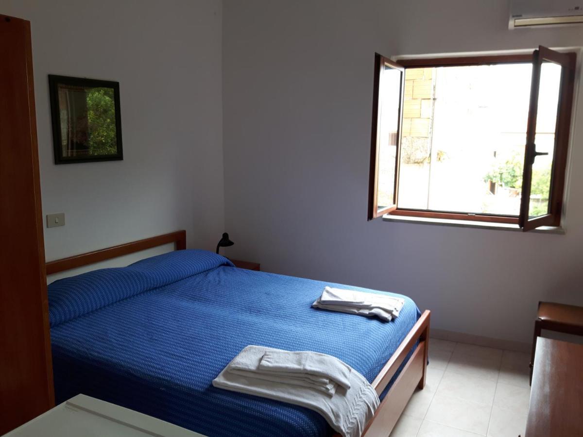 Hotel Parigino Palinuro Esterno foto