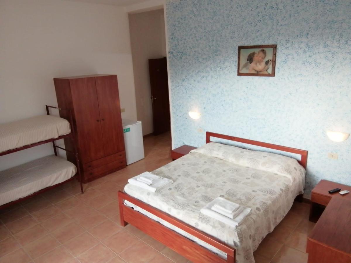 Hotel Parigino Palinuro Esterno foto